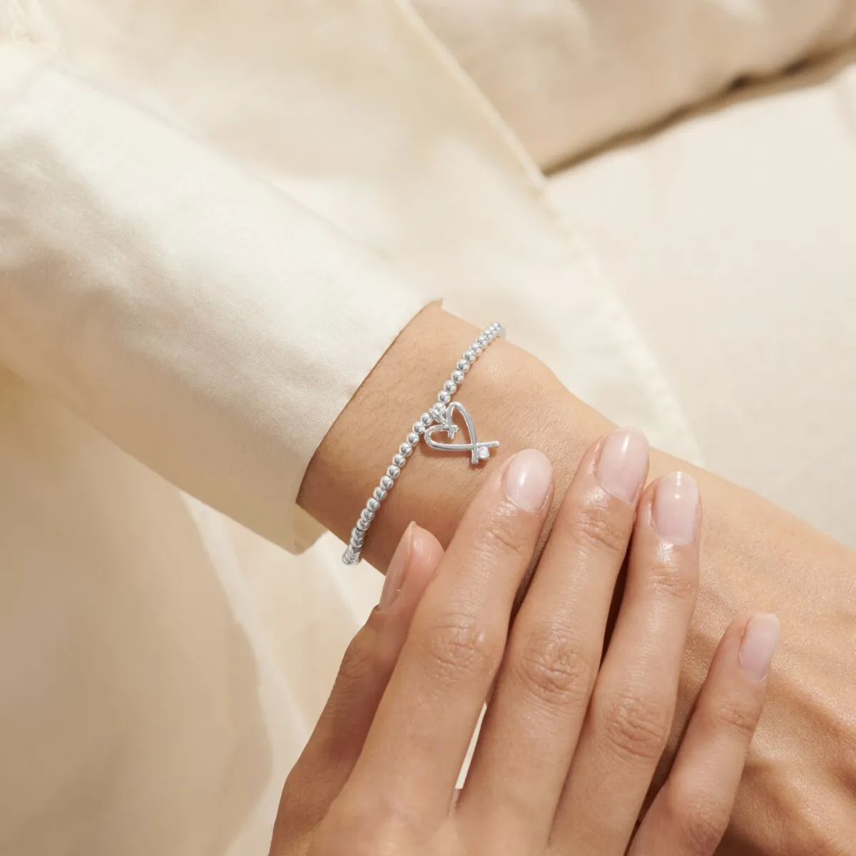 A Little 'Beautiful Wife' Bracelet | Silver Plated