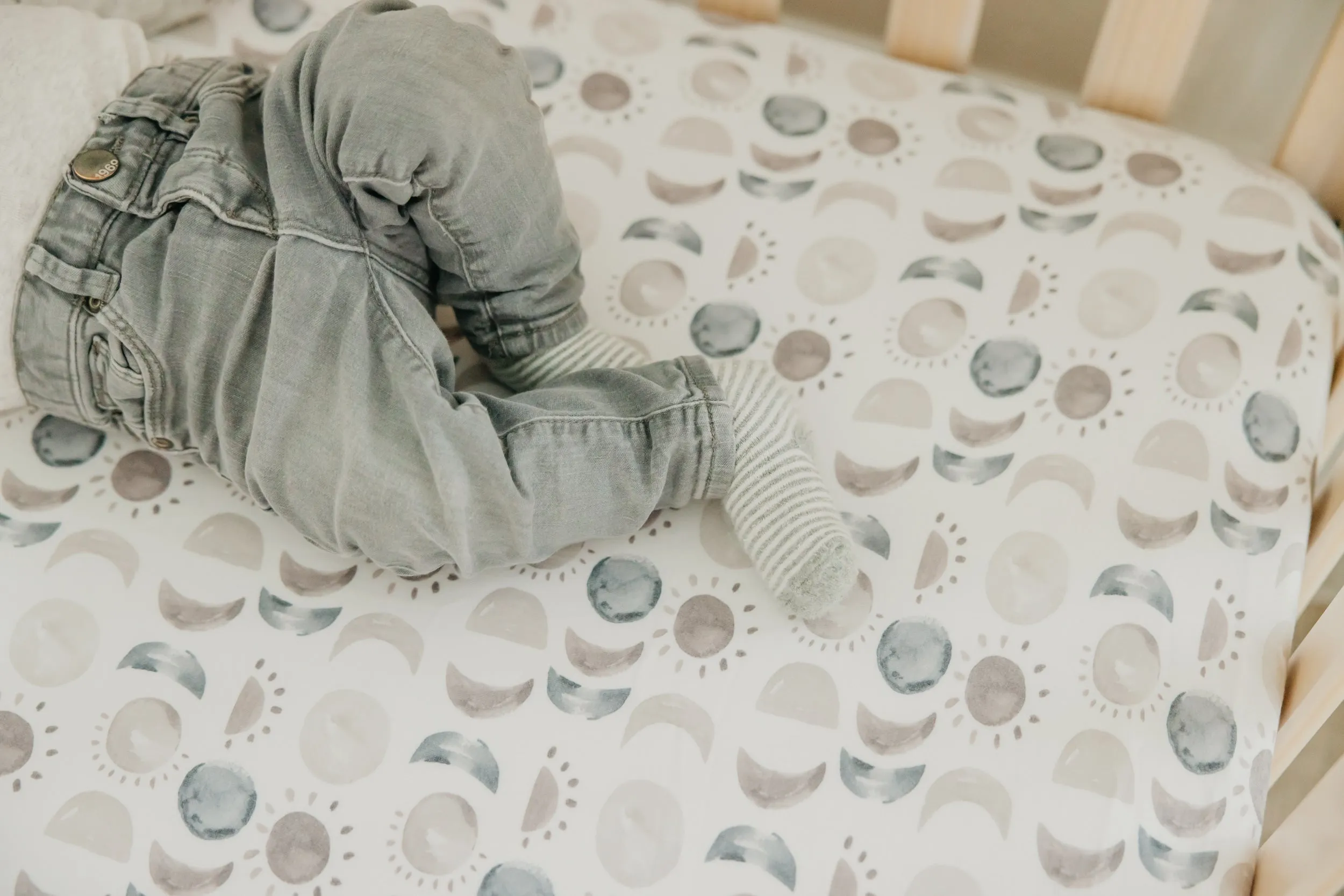 Copper Pearl Premium Knit Fitted Crib Sheet | Eclipse