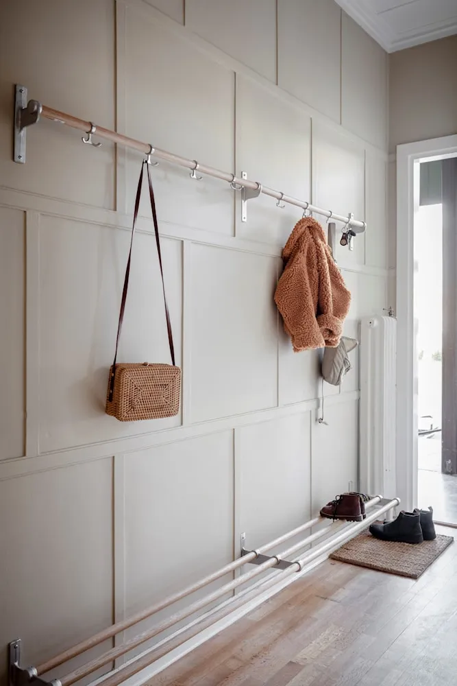 Essem Design Nostalgi Hat Shelf/Shoe Rack, Aluminium