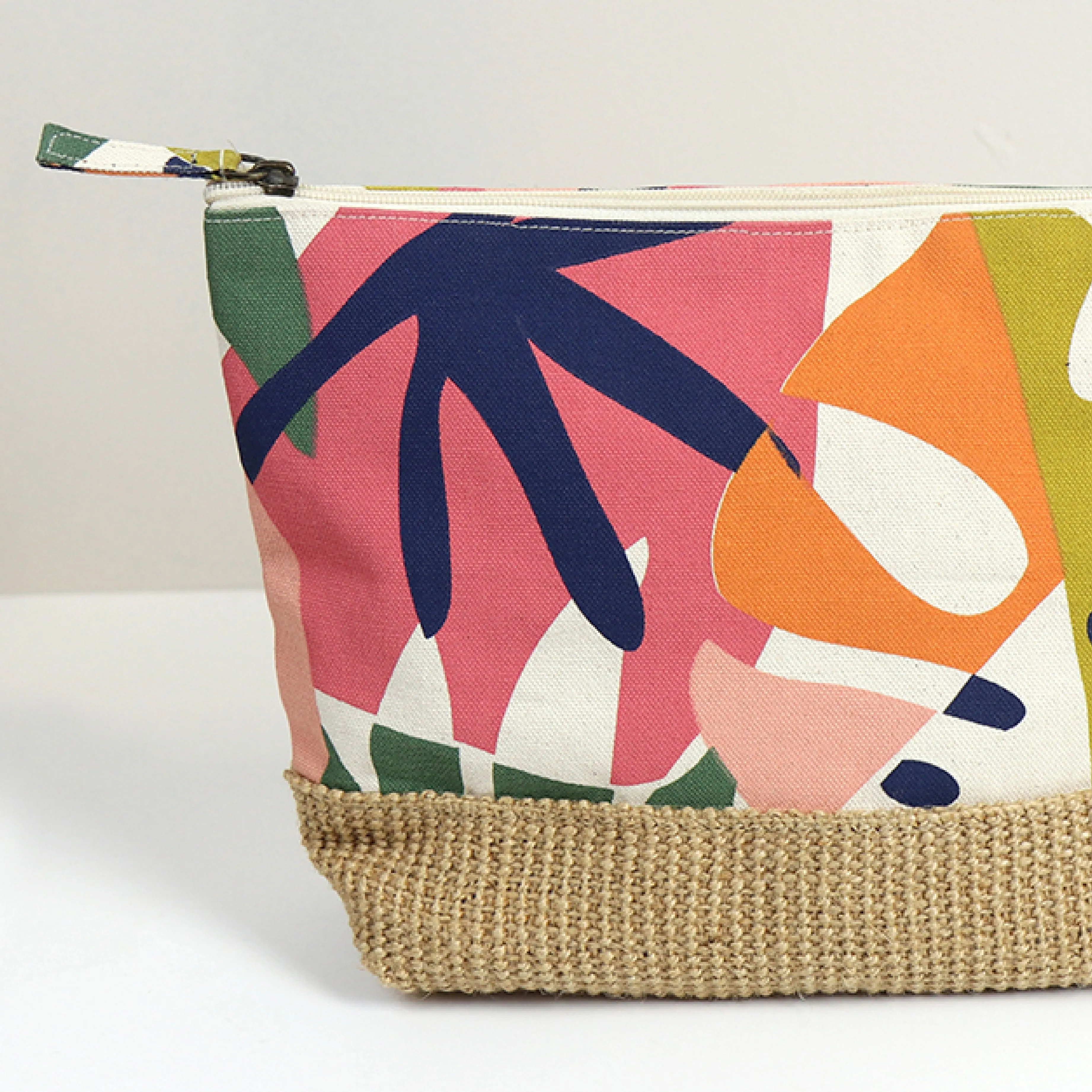 Floral Print Canvas Pouch | Multicolour