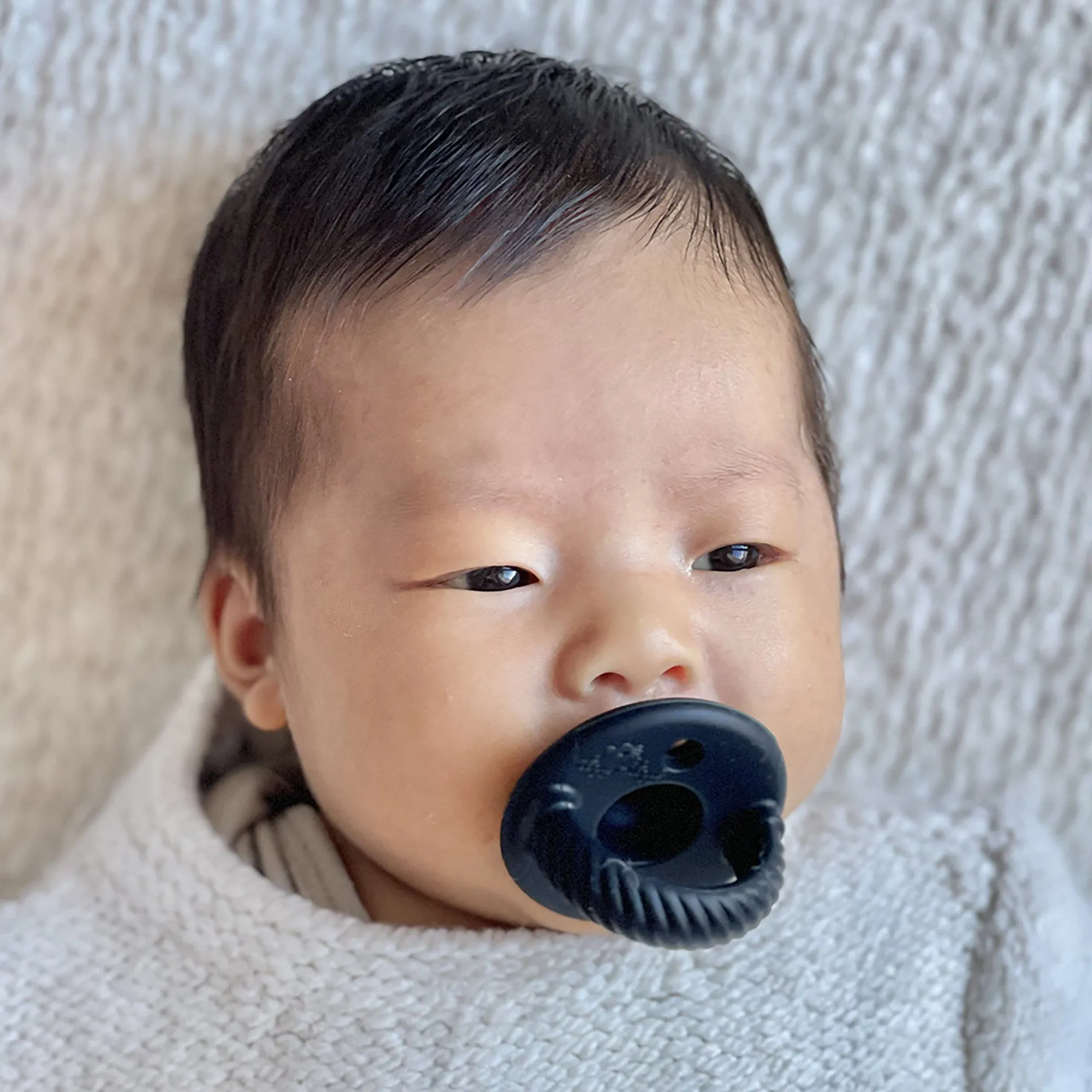 Itzy Ritzy Sweetie Soother Pacifier 2-Pack