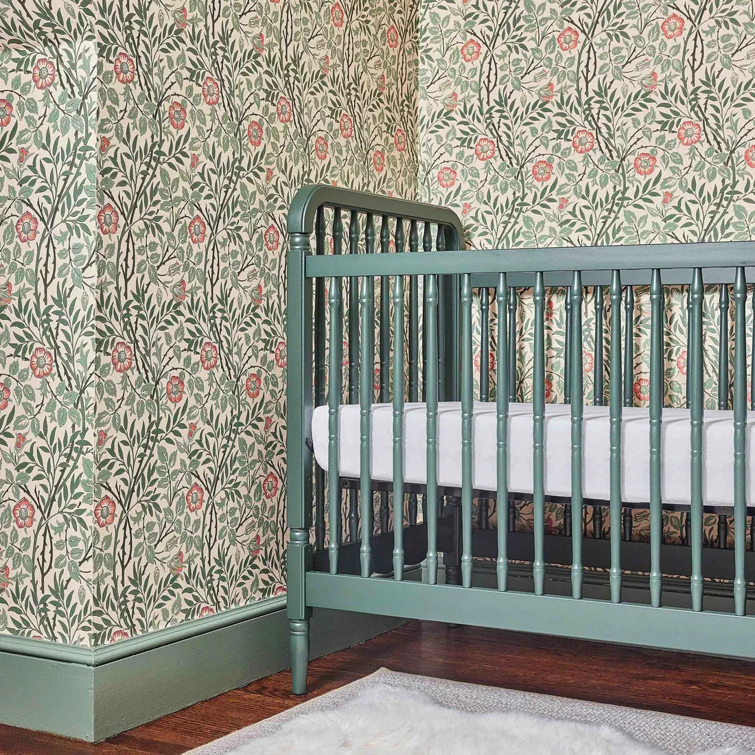 Liberty 3n1 Spindle Crib w/Toddler Rail - Forest Green