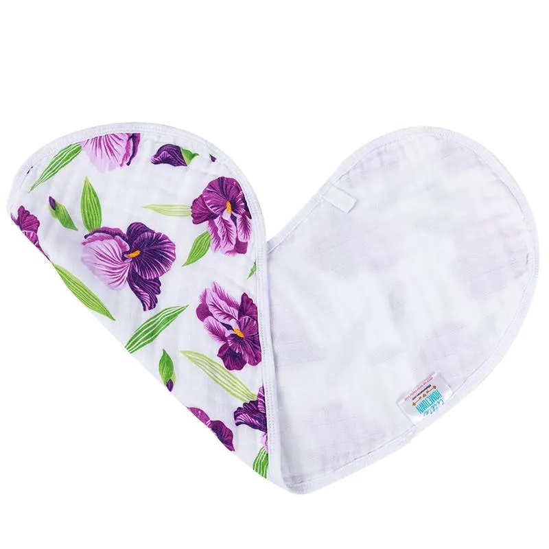 Little Hometown 2-in-1 Burp Cloth and Bib | Iris