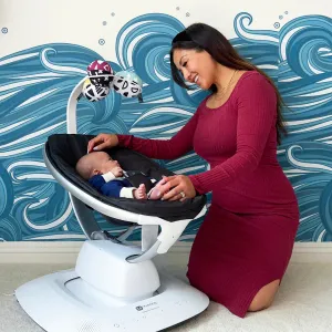 MamaRoo 5 Multi Motion Baby Swing - Black
