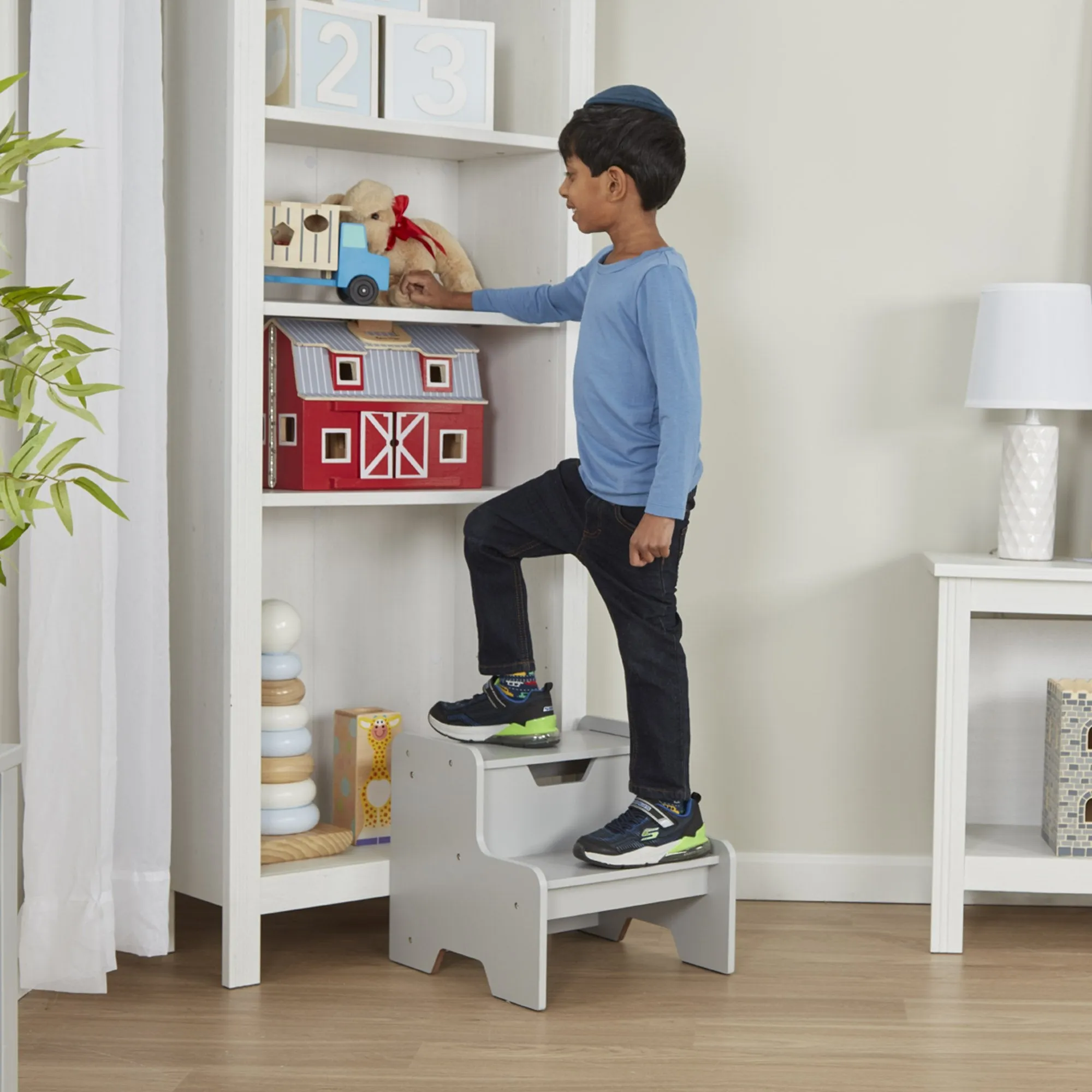 Melissa & Doug Grey Step Stool