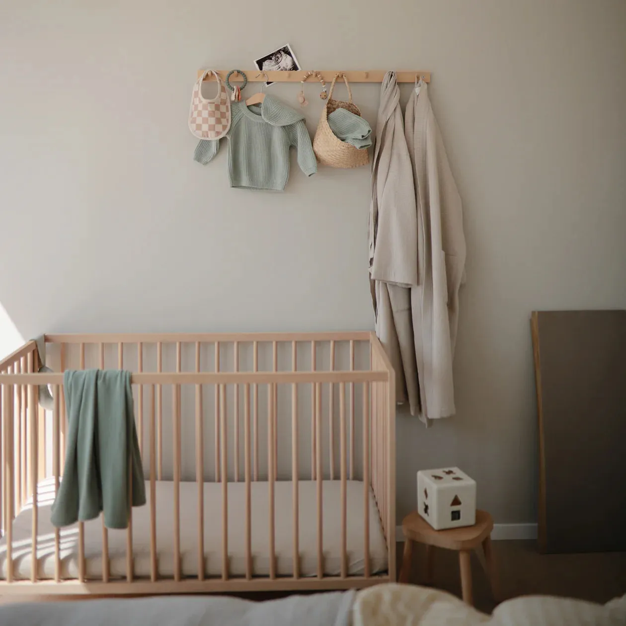 Mushie Stretchy Crib Sheet