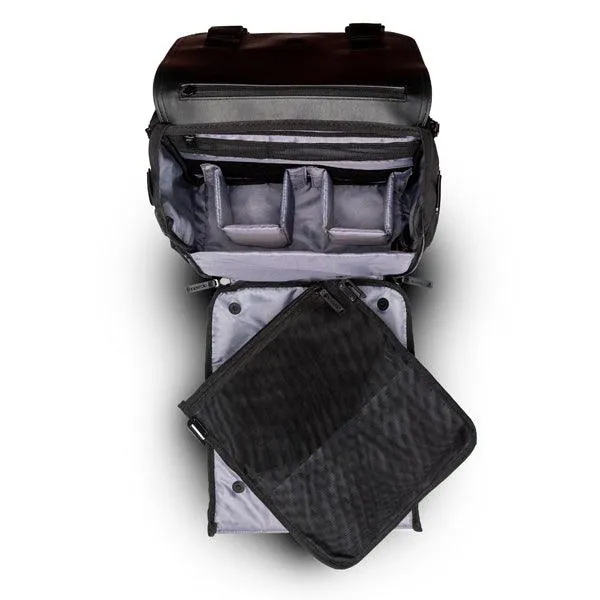Paperclip Willow Backpack | Forest Black