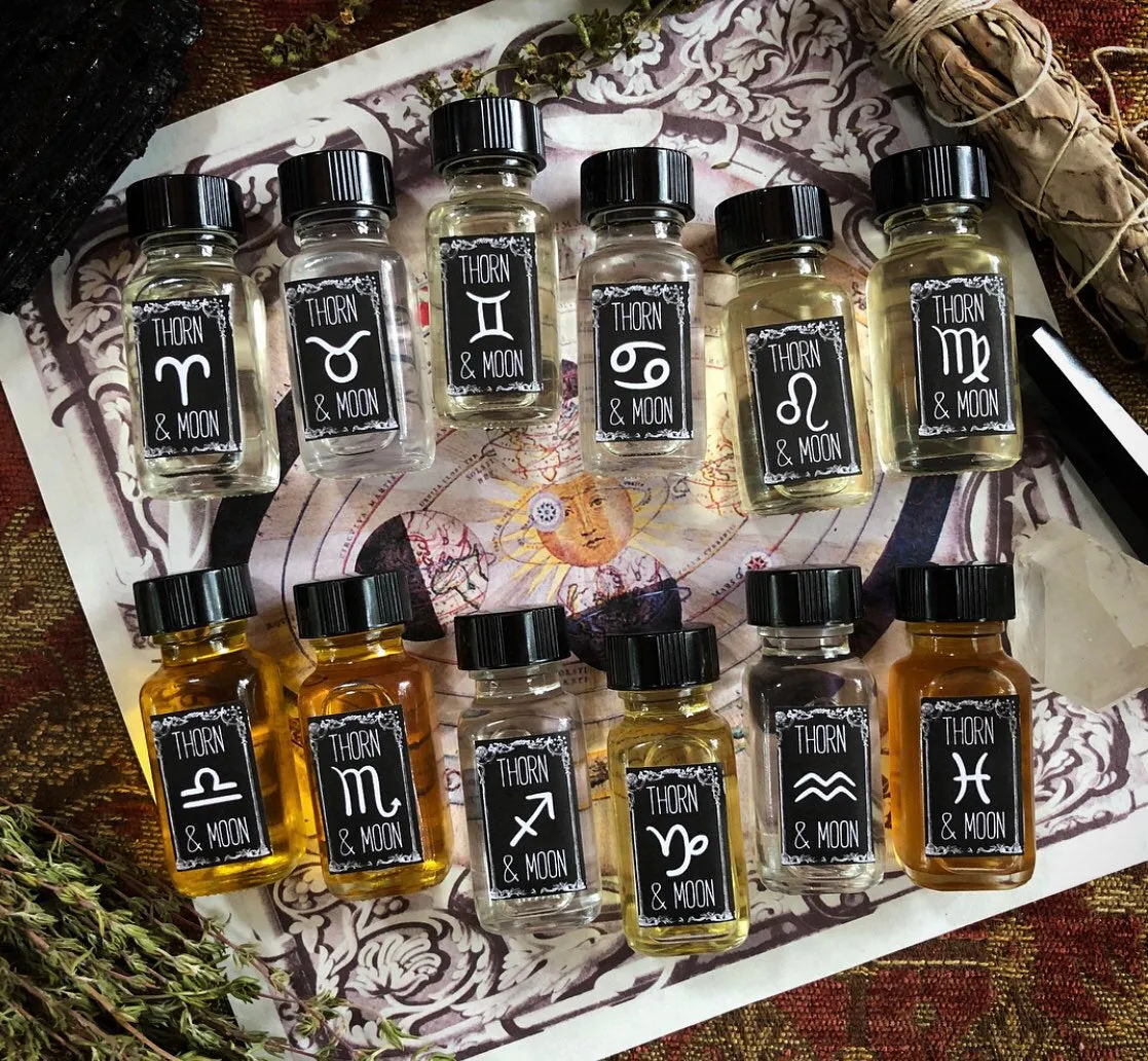 Thorn & Moon Zodiac Oil - Pisces - Pure Essential Oils- Sandalwood, Lavender, and Jasmine