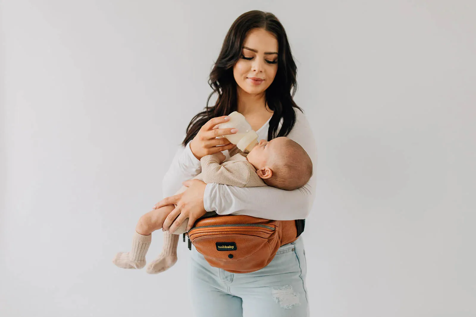 Tushbaby Vegan Leather Hipseat - Cognac