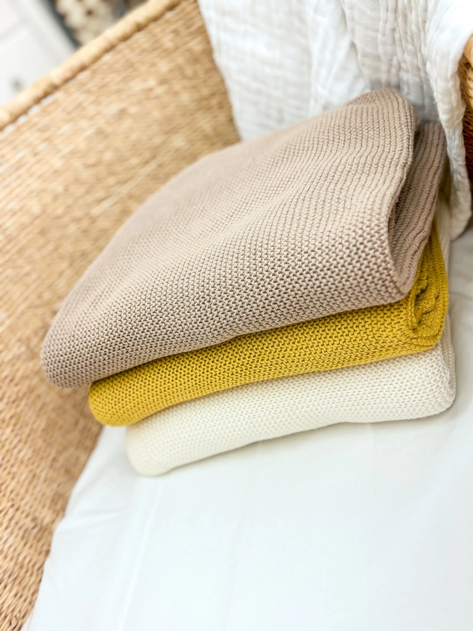 Zsa Zsa and Lolli Nap Time Blanket Cream